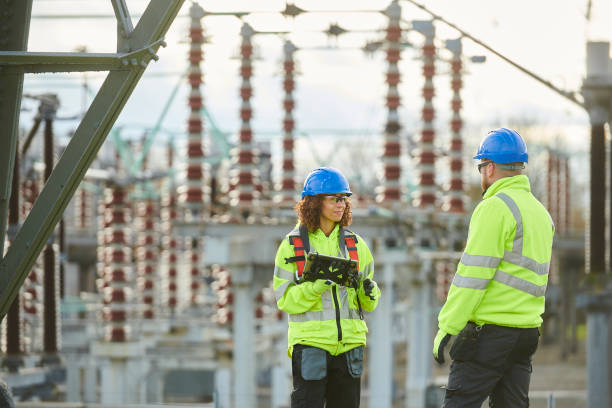 Best Commercial Electrician Services  in Lowellville, OH